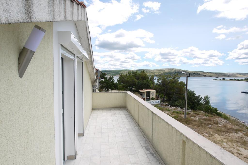 Paklenica Sport Apartments Starigrad Paklenica Δωμάτιο φωτογραφία
