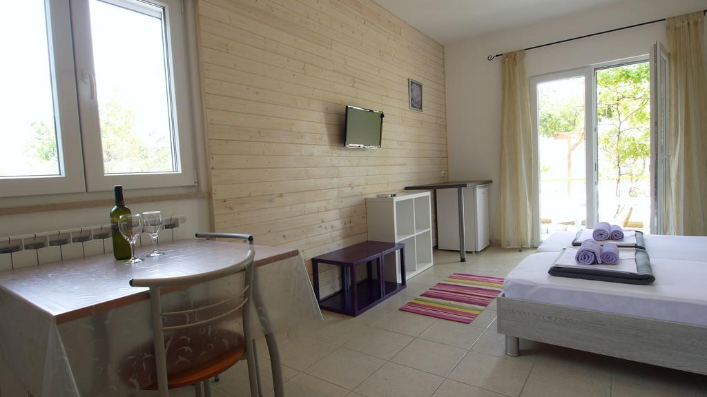 Paklenica Sport Apartments Starigrad Paklenica Δωμάτιο φωτογραφία